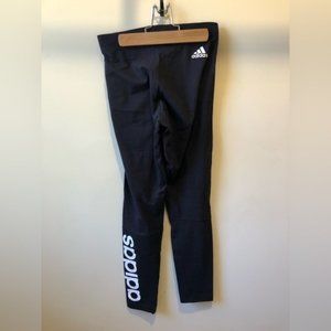 ADIDAS. yoga pants leggings XS. Black.